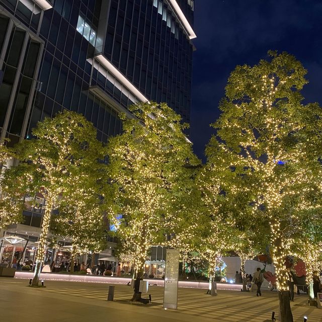 【東京】地上35階！ラグジュアリーなスカイバー