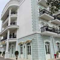 Rocks Hotel