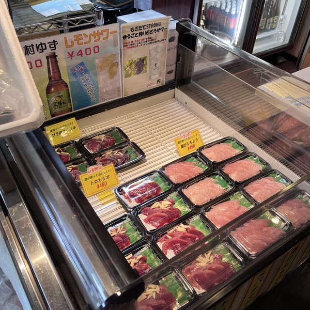 【高知】美食グルメが集まるスポット！ひろめ市場