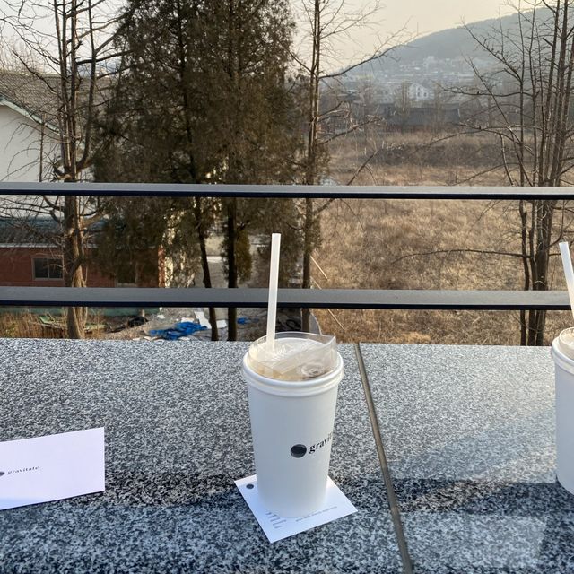행궁동 루프탑 카페 ‘그래비테이트’