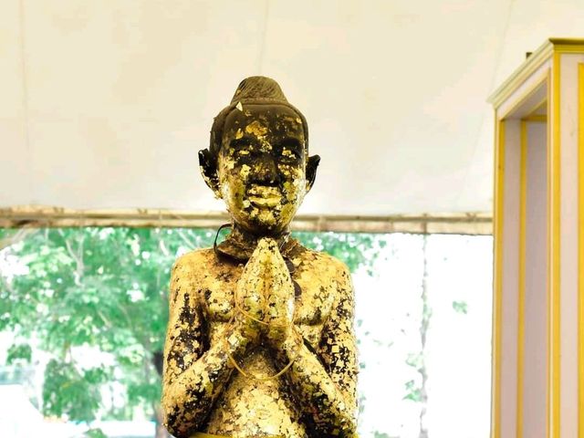 วัดเจดีย์ (ไอ้ไข่)