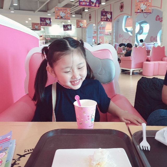 제주 헬로키티아일랜드 공주들이 좋아하는 아기자기 핑크빛 나라