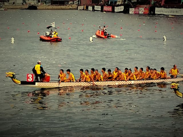 Row row row your boat 🚣‍♂️🐲🐉