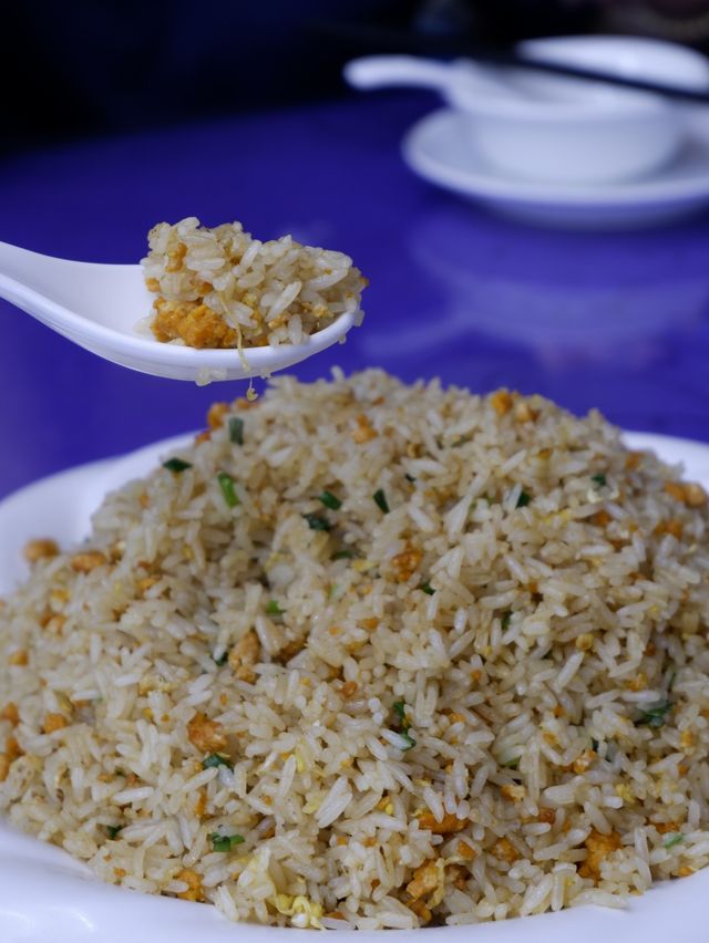 深圳南澳必吃海膽炒飯  