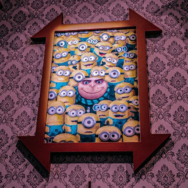 Ride with these funny little Minions!