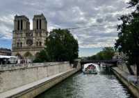 Bridge over the Seine River.