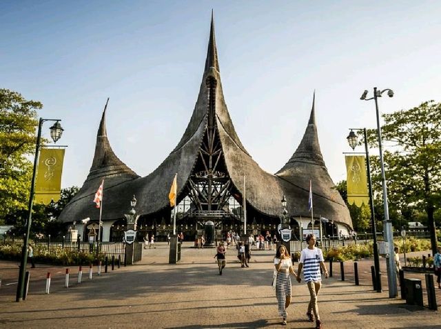 Have fun at Efteling