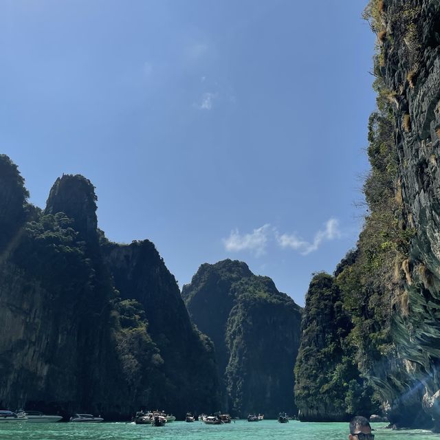 เกาะพีพี มากี่ทีไม่มีเบื่อ
