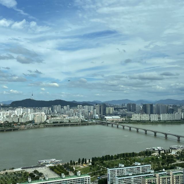 한강뷰와 함께하는 애프터 눈티를 원한다면?🧁 콘래드호텔로 가자!