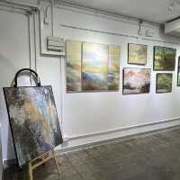 結合東方與西方的畫展！
