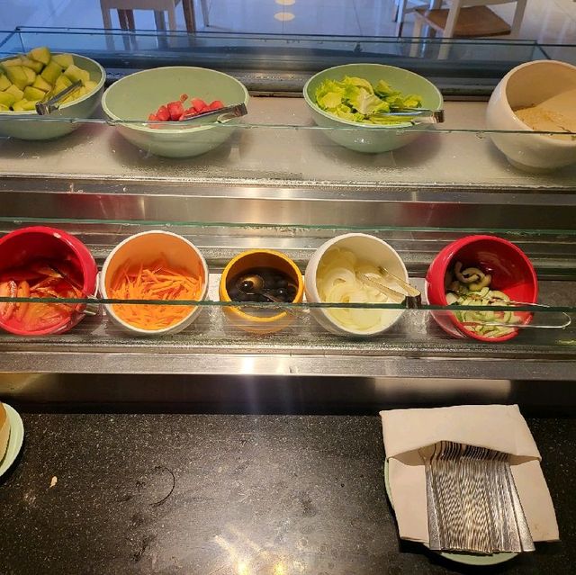 발리 스미냑 해리스 호텔 리뷰