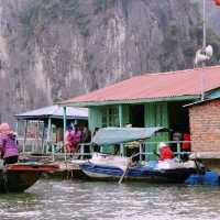 Bai Tu Long Bay