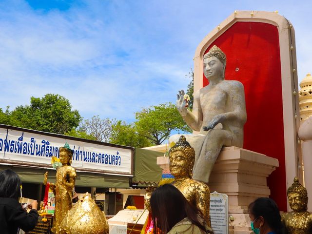 เจดีย์ใหญ่ใจกลางเมืองนครปฐม