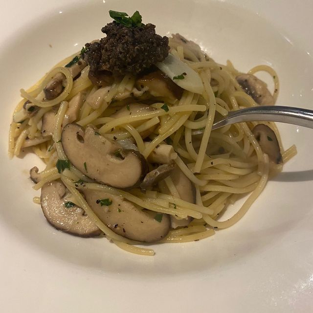 中環特色西餐私房菜