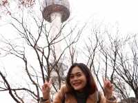 คล้องรักที่ Seoul Tower