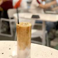 尖沙咀拱形coffee shop