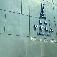 โรงแรมสามเหลี่ยม la vela khao lak 