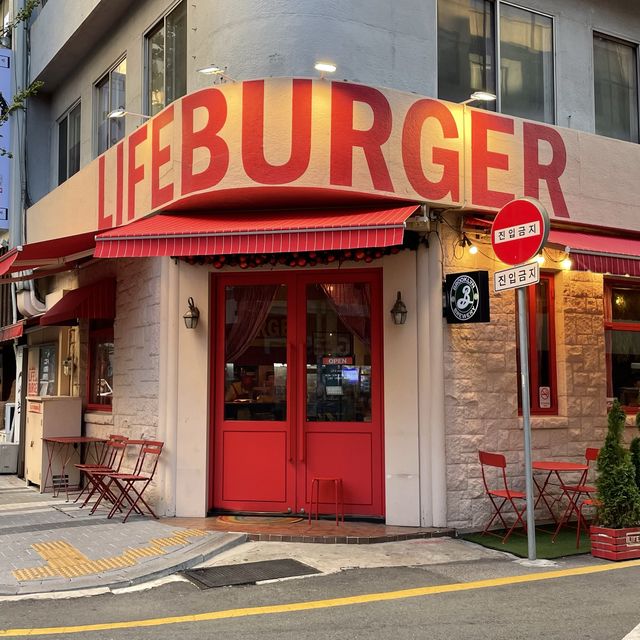 부산시 LA구 라이프버거🇺🇸부산에 미국있다는 소문듣고 왔습니다만?... | 트립닷컴 부산 부산시 LA구 라이프버거🇺🇸부산에 미국있다는... 
