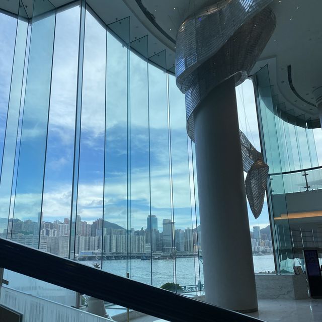 一睹港島全景的光猛酒店