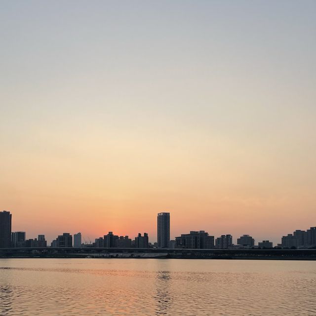 大稻埕碼頭夕陽🌇