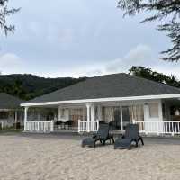 ถาวรบีชวิลเลจรีสอร์ท โรงแรมมีหาดส่วนตัว