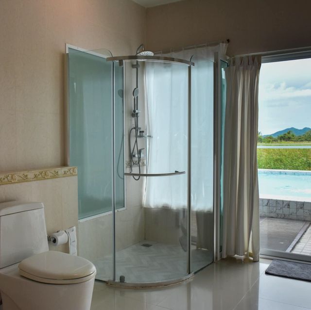 The Vista Pool Villa พลูวิลล่ากลางเมืองกาญจนบุรี