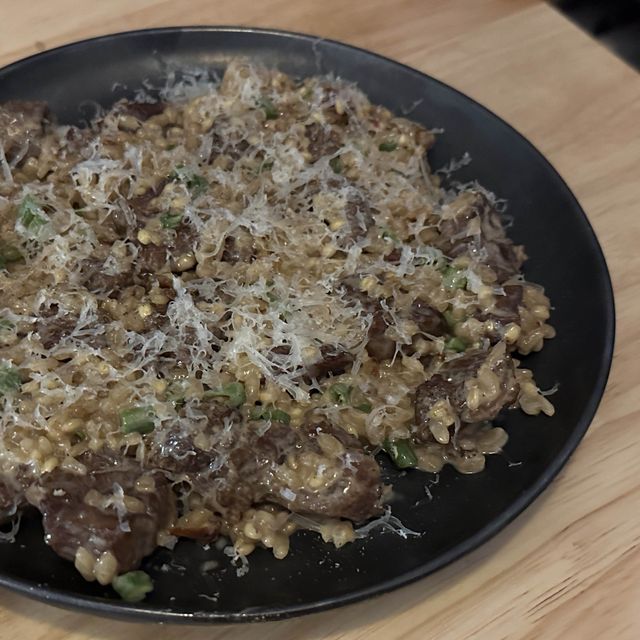 분위기도 맛도 감동적인 심야레스토랑 ‘소호’