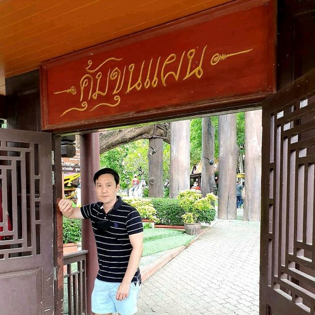 altTitle