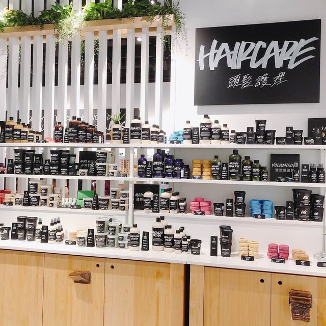 東區必逛📚 Lush香水圖書館 Perfume Library🌈
