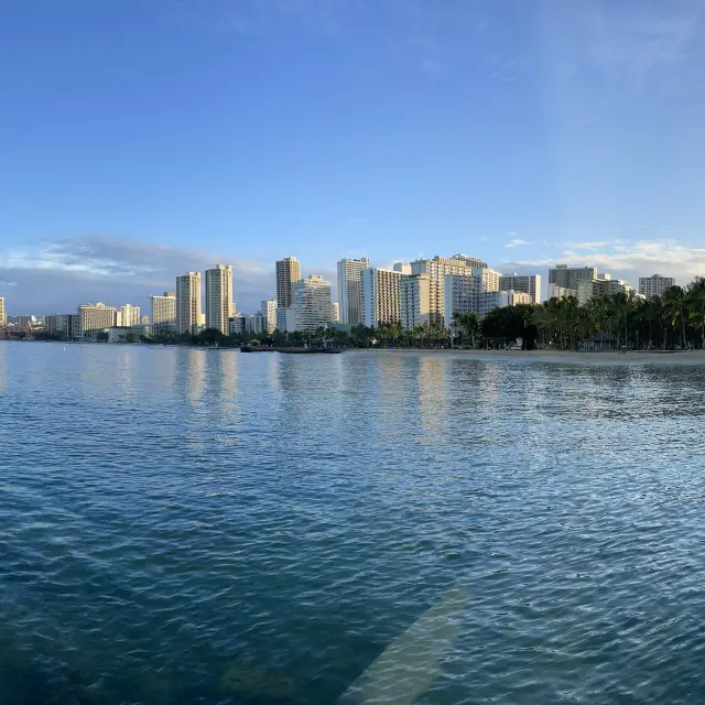 Waikiki trolley tour