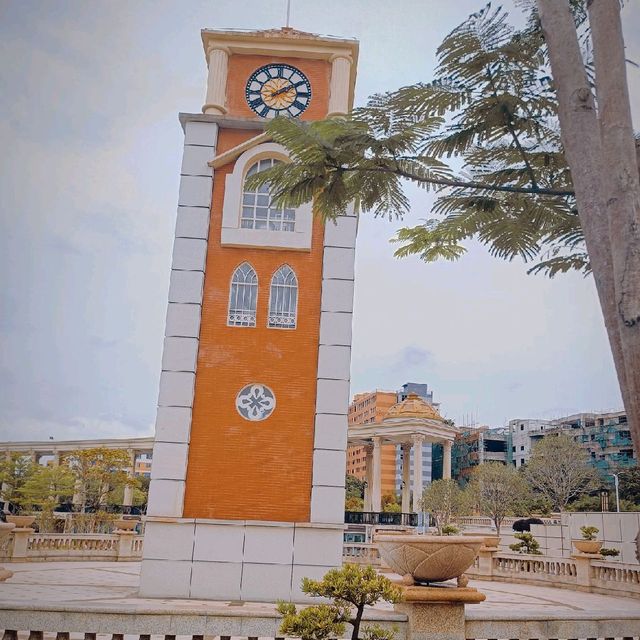 Xinqiao Civic Square 
