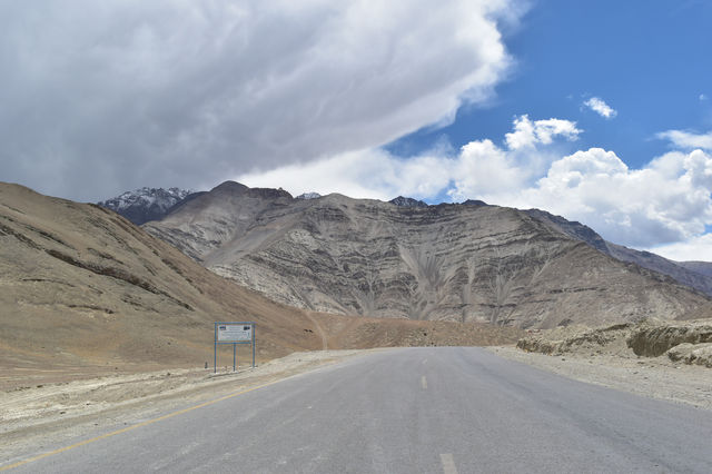 Magnetic Hill in leh ladakh india