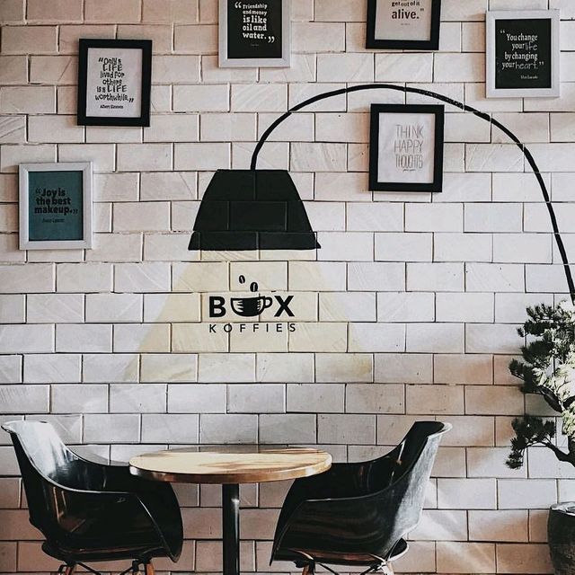 BOX COFFEE