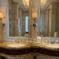 St Regis - Beautiful Caroline Astor Suite 