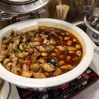 每位550元的自助晚餐