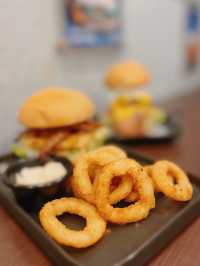 用心小店巨型🍔