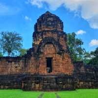 ชมโบราณสถานที่สวยงาม ที่...