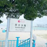 水清沙幼的泳灘！