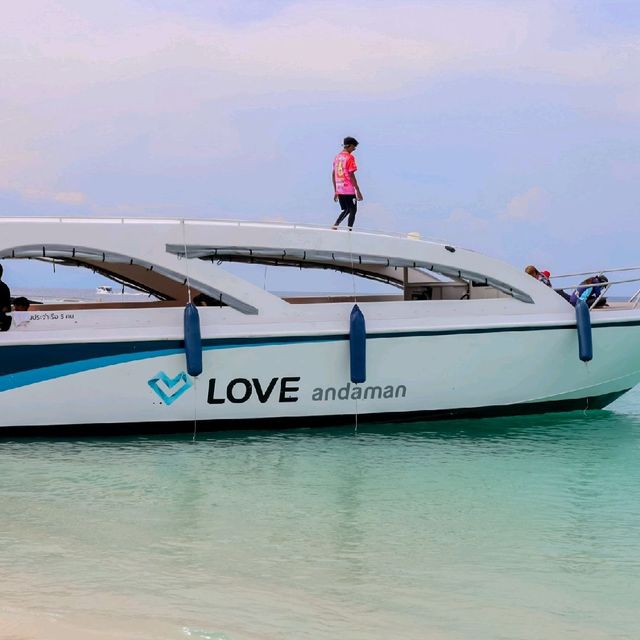 ห้องพักริมหาดป่าตองพร้อมทริปเกาะพีพี ~ อ่าวมาหยา