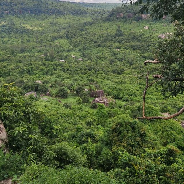 Poeng Ta Kho ( Amazing Cilff ) 