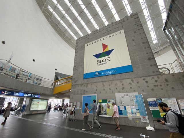 離島と長崎を結ぶ『長崎港ターミナルビル』