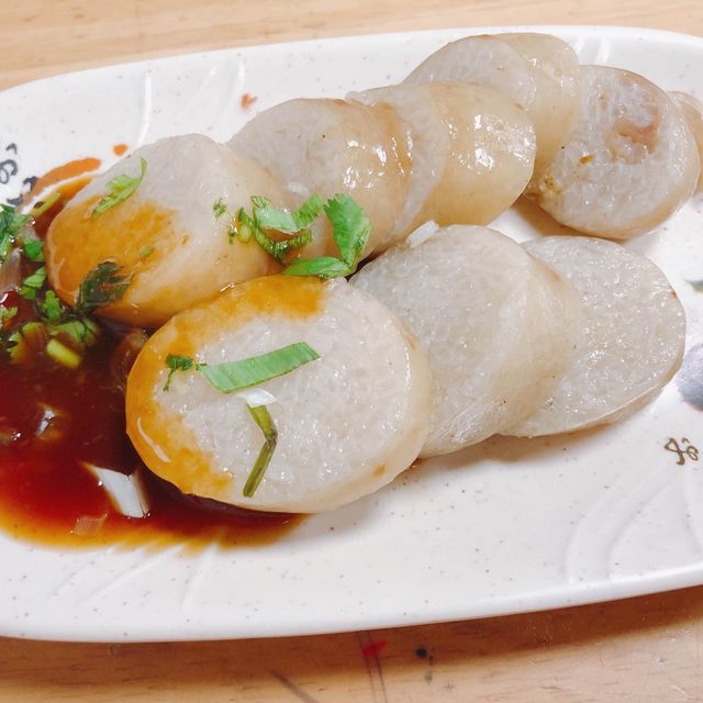 😋👃🏻聞香而來的在地小吃📍巷仔內大腸煎