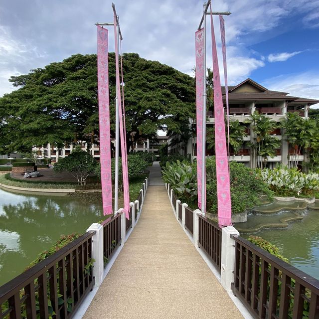 เรียบแต่หรู ที่เน้นบรรยากาศล้านนา ริมแม่น้ำกกเต็มๆ