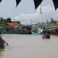 บ้านน้ำเชี่ยว