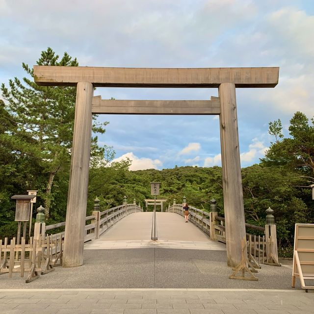 【三重観光】世界遺産の伊勢神宮。