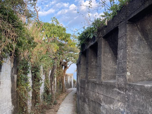 魔鬼山行山｜深入軍事古蹟。遠晀維港景。欣賞日落。巧遇魚鱗雲｜初級行山輕鬆路線兩小時行完！
