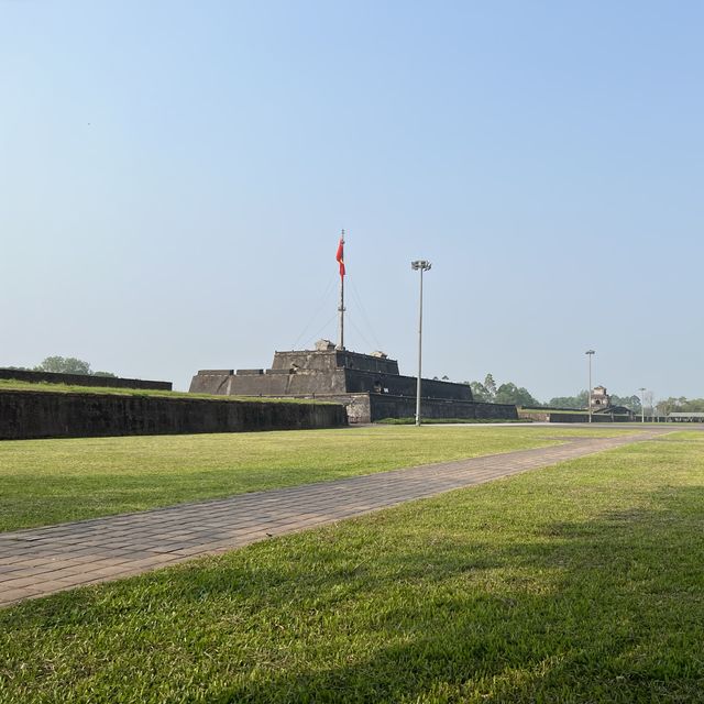 Imperial City Kinh thành Huế (พระราชวังเมืองเว้)