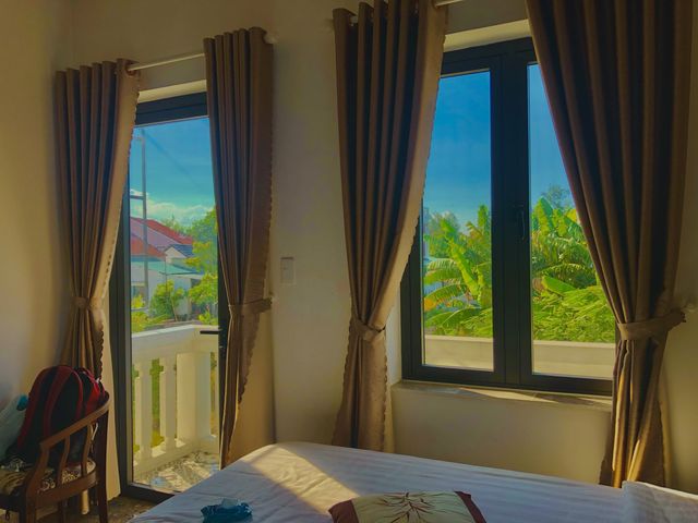 Explore Hoi An with Rice River Villa