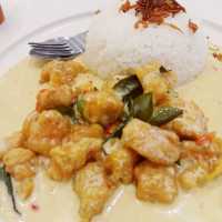 Planet Lapar's - the best chicken butter! 