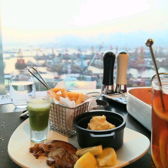 W 酒店 Kitchen自助晚餐